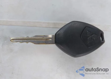 2015 Mitsubishi Mirage De z USA, uszkodzony, nr VIN ML32A3HJ8FH055975